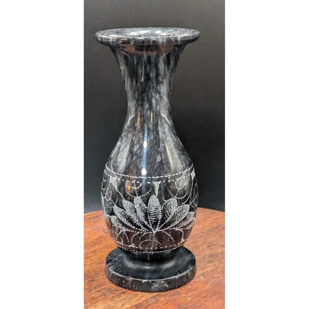 Vintage Black Marble Bud Vase With Etched‎ Florals Polished Base 5
